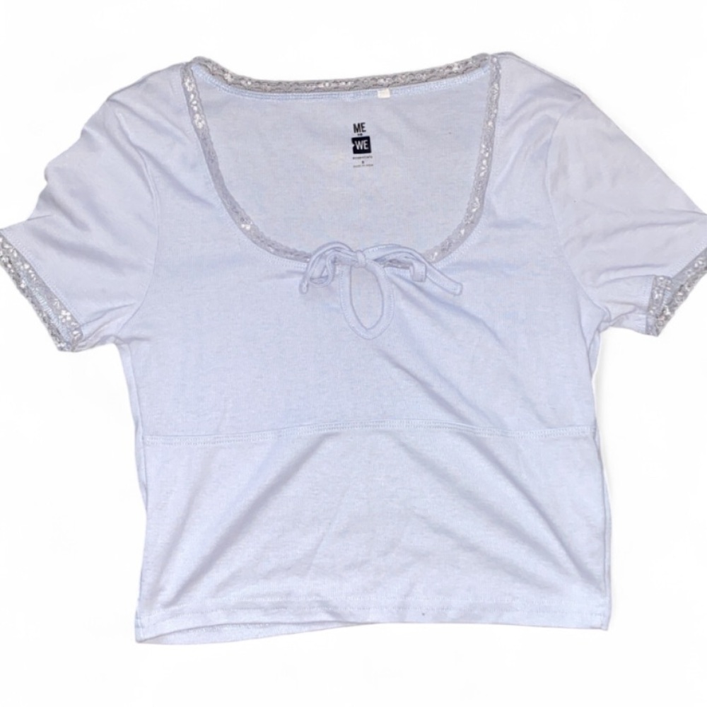 Me to We White and Blue Crop Tie Front T-Shirt